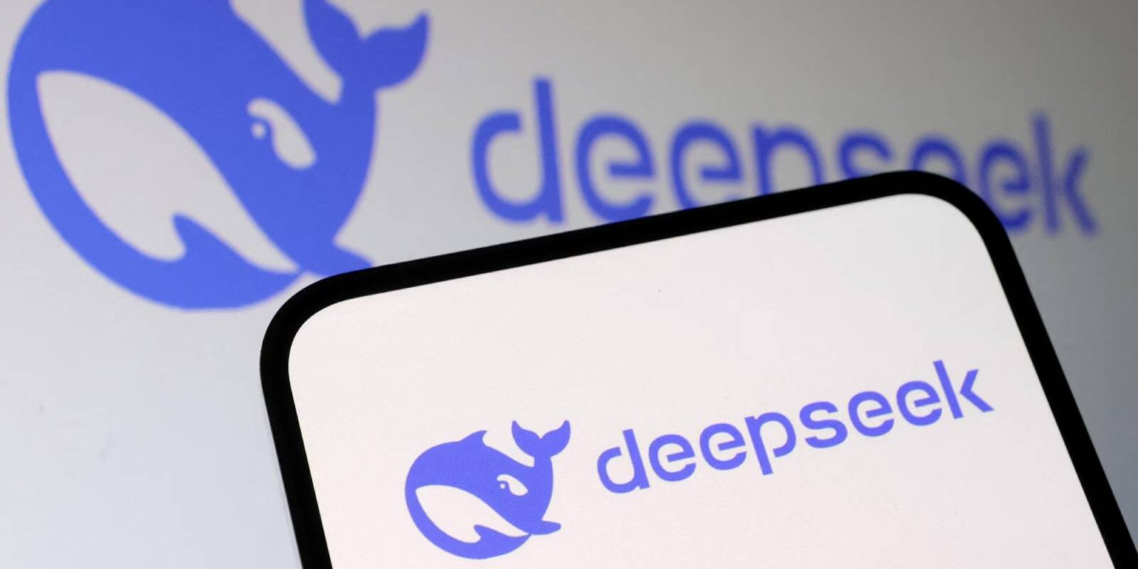 99692591-deepseek-1 deepseek logo